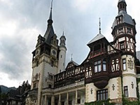 Excursie la Brasov(tur de oras)+Castelul Bran+Castelul Peles(shopping optional) -1800 lei/persoana foto 3
