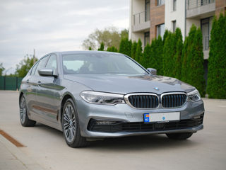 BMW 5 Series foto 1