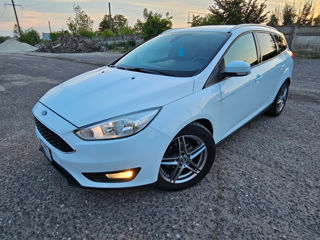 Ford Focus foto 2