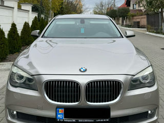 BMW 7 Series foto 5