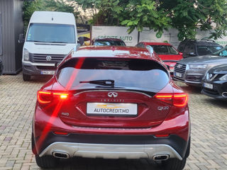 Infiniti QX30 foto 13