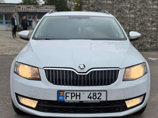 Skoda Octavia foto 2