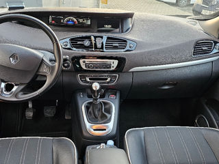 Renault Scenic foto 9