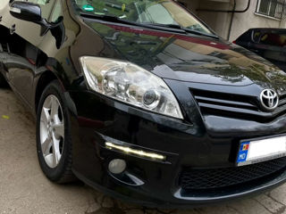 Toyota Auris foto 2