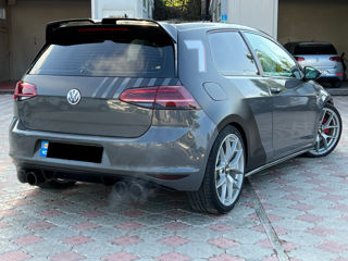 Volkswagen Golf foto 4