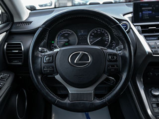 Lexus NX Series foto 11