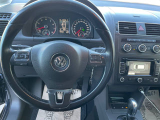 Volkswagen Touran foto 7