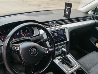 Volkswagen Passat foto 6