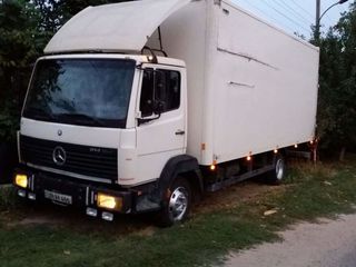 Mercedes 814 foto 1