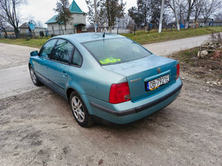 Volkswagen Passat foto 8