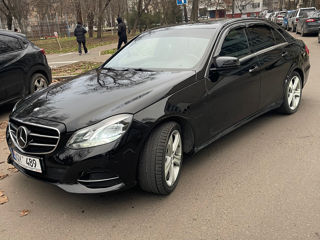 Mercedes E-Class foto 6