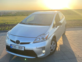 Toyota Prius foto 1