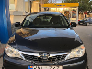 Subaru Impreza foto 1