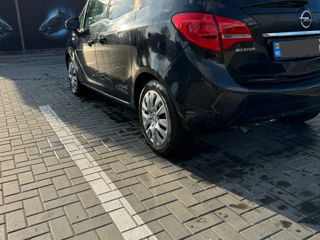 Opel Meriva foto 4