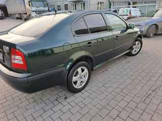 Skoda Octavia foto 3