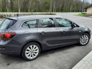 Opel Astra фото 8