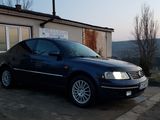 Volkswagen Passat foto 1