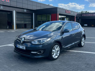 Renault Megane foto 2