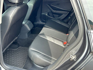 Volkswagen Jetta foto 16