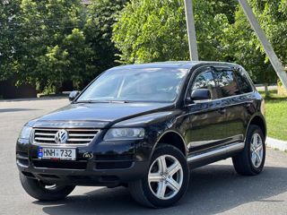 Volkswagen Touareg foto 2