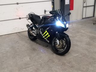 Honda CBR600F4i foto 4