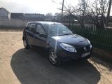 Dacia Sandero foto 2