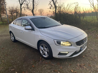 Volvo S60 foto 4