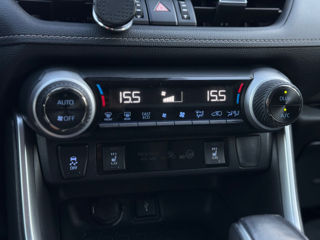 Toyota Rav 4 фото 11