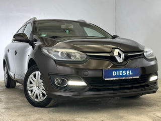 Renault Megane foto 2