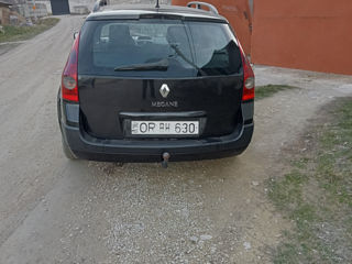 Renault Megane foto 2