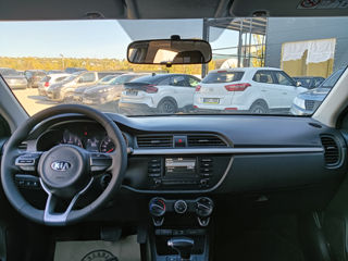 KIA Rio foto 8