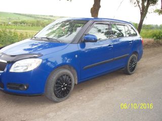 Skoda Fabia foto 2