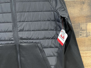 Reebok куртка с капюшоном   оригинальная  размер M.  цена 1100 лей foto 4