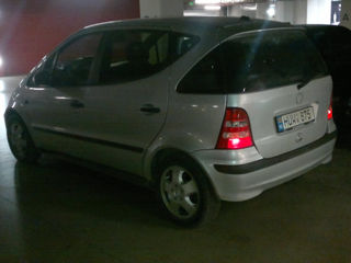 Mercedes A-Class foto 17