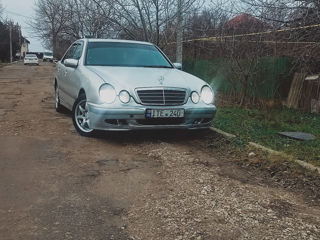 Mercedes E-Class