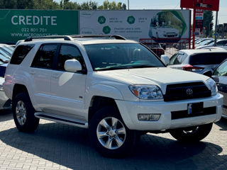 Toyota 4-Runner foto 4