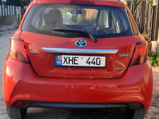 Toyota Yaris foto 6