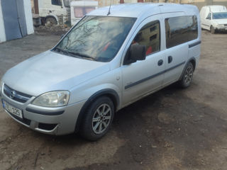 Opel Combo foto 9