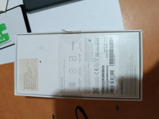Xiaomi Mi A2 Lite идеальное состояния -как новый-два чехла-бронестекло foto 3