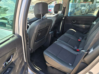 Renault Scenic foto 17