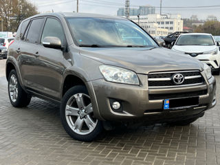 Toyota Rav 4 foto 5