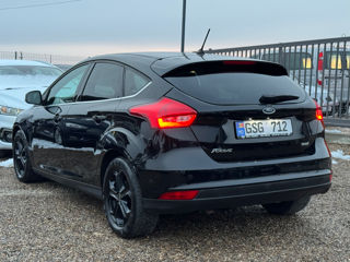 Ford Focus foto 4