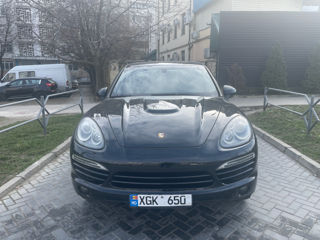 Porsche Cayenne foto 1