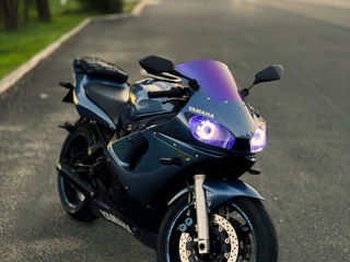 Yamaha R6