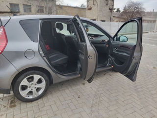 Renault Scenic foto 9