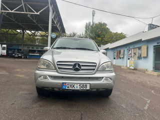 Mercedes M-Class foto 5