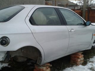 Alfa Romeo Fiat Lancia147 1.9  Alfa Romeo 156 2.4 foto 4