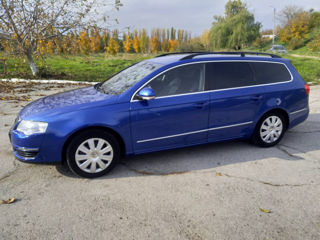 Volkswagen Passat foto 2