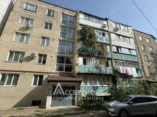 Apartament cu 3 camere, 71 m², Buiucani, Chișinău foto 15