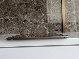 iPad (6th Generation) 128 GB foto 3